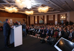 Başkan Böcek den AKTOB Toplantısında Bakan Ersoy dan Antalya ya Özel Destek İsteği